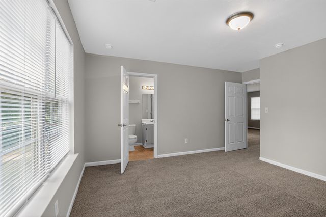 1840 Tamara Way, Spartanburg, SC 29301