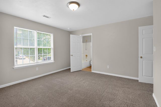 1840 Tamara Way, Spartanburg, SC 29301