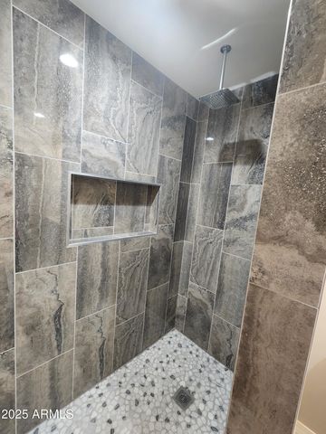 8838 N 2ND Way, Phoenix, AZ 85020