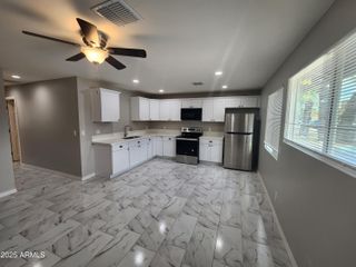 8838 N 2ND Way, Phoenix, AZ 85020