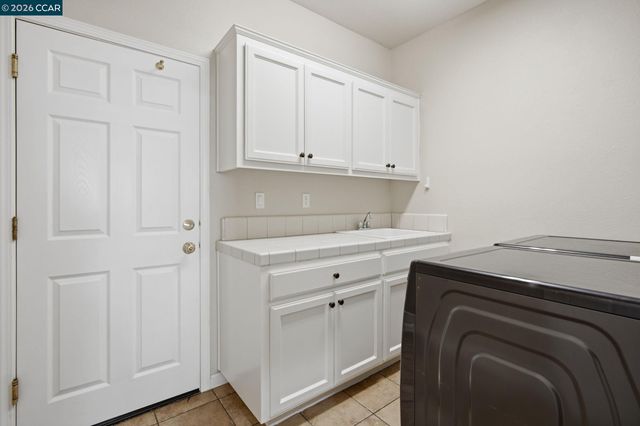 6809 New Melones Cir, Discovery Bay, CA 94505