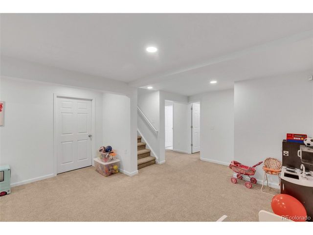 15443 E Powers Dr, Centennial, CO 80015