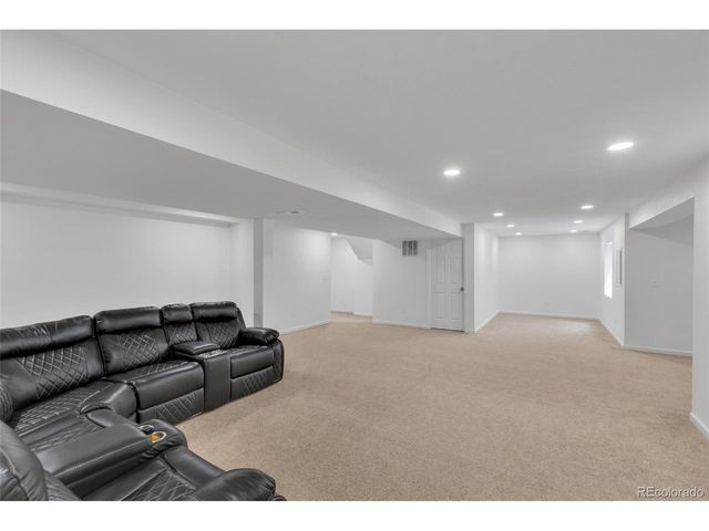15443 E Powers Dr, Centennial, CO 80015