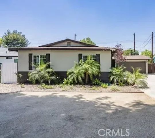 7247 Donna Ave, Reseda, CA 91335
