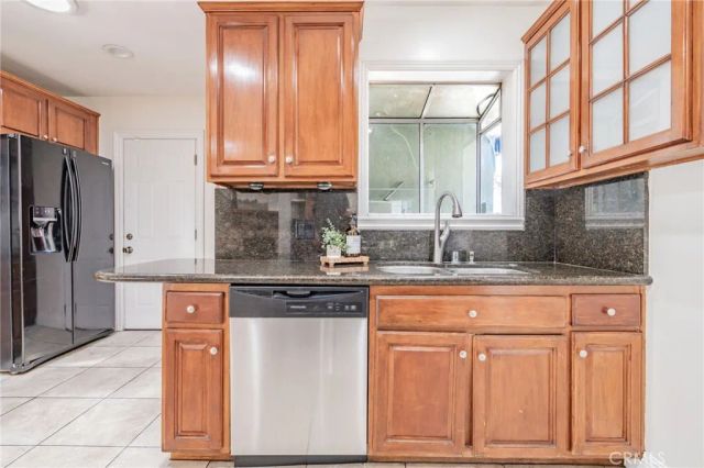 7247 Donna Ave, Reseda, CA 91335