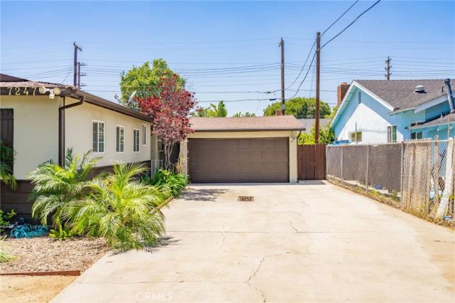 7247 Donna Ave, Reseda, CA 91335