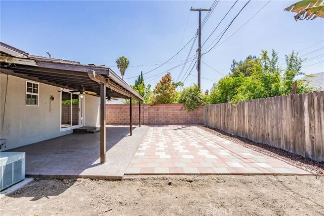 7247 Donna Ave, Reseda, CA 91335