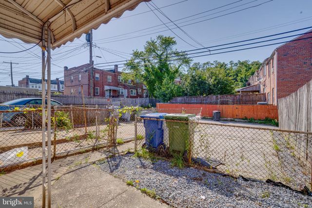 5878 BELAIR RD, Baltimore, MD 21206