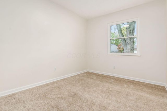 318 Kellybrook Place, Galloway, OH 43119