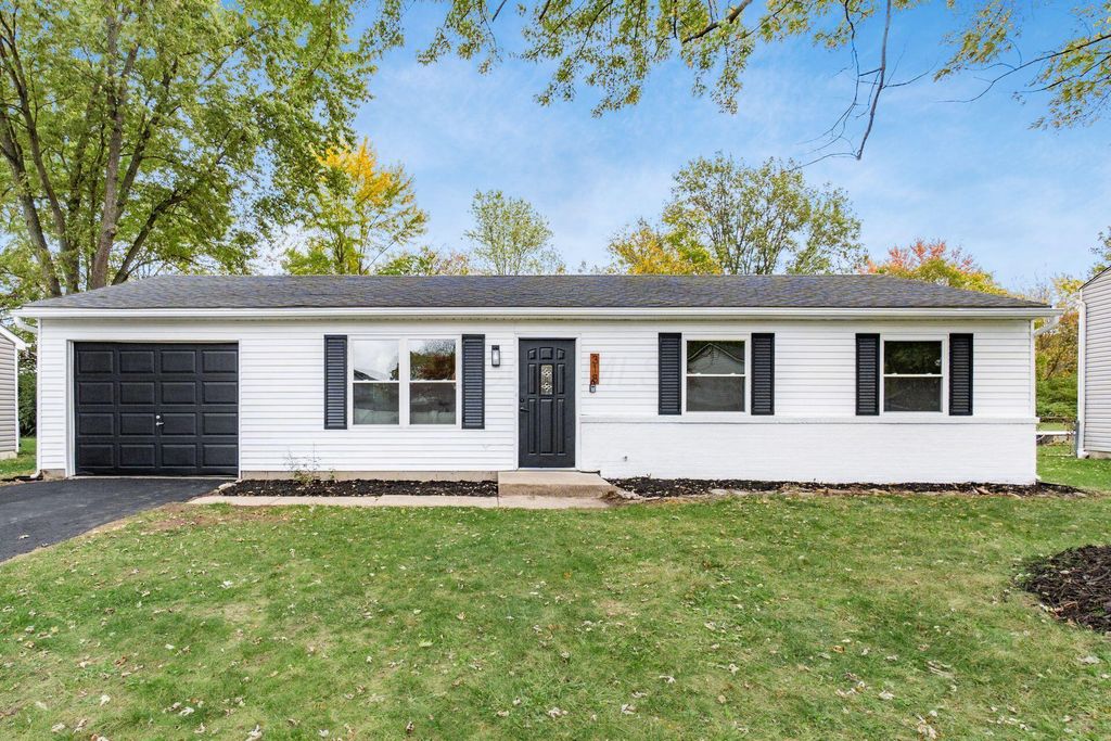 318 Kellybrook Place, Galloway, OH 43119