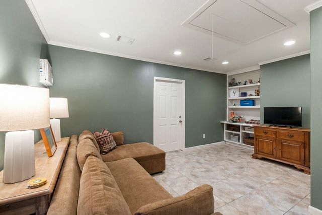 5421 Schumacher Lane, Houston, TX 77056