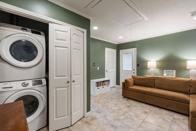 5421 Schumacher Lane, Houston, TX 77056