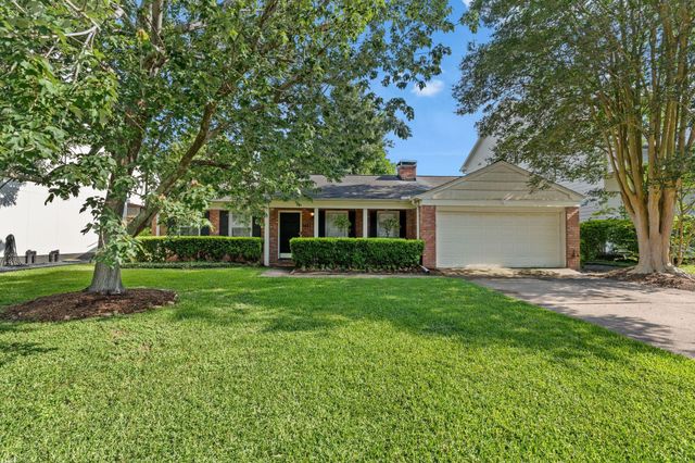 5421 Schumacher Lane, Houston, TX 77056
