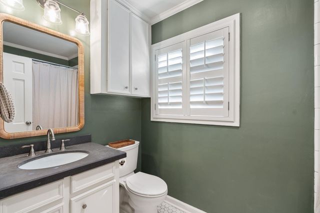 5421 Schumacher Lane, Houston, TX 77056