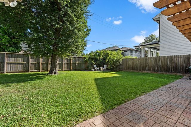 5421 Schumacher Lane, Houston, TX 77056