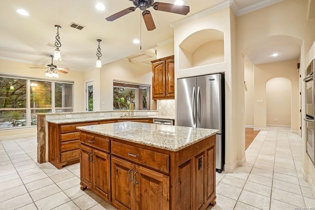 19835 BRANDYWINE CV, Garden Ridge, TX 78266