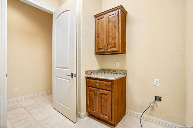 19835 BRANDYWINE CV, Garden Ridge, TX 78266