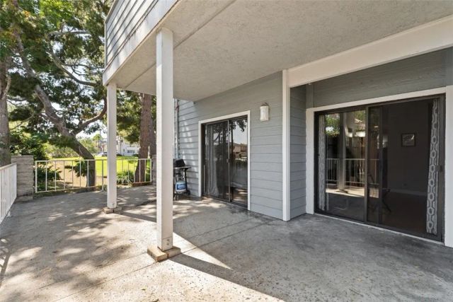 16960 Algonquin Street 103, Huntington Beach, CA 92649