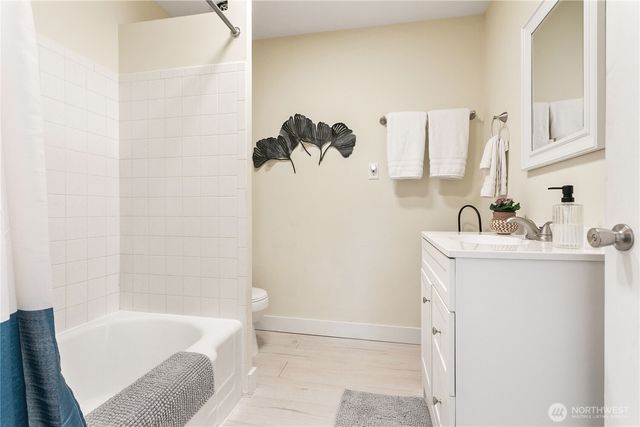 978 Peace Portal Drive, Blaine, WA 98230