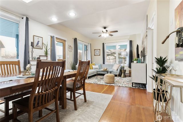 978 Peace Portal Drive, Blaine, WA 98230