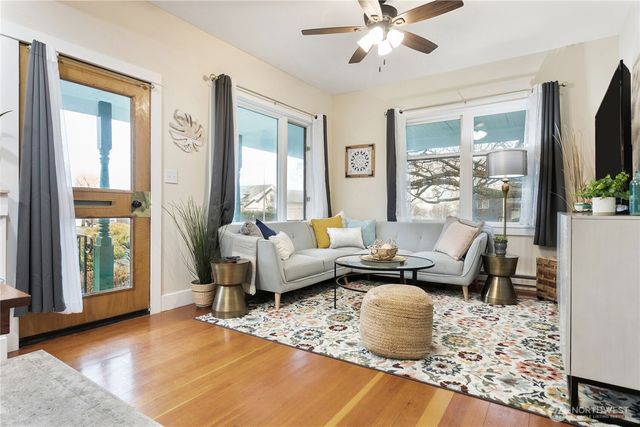 978 Peace Portal Drive, Blaine, WA 98230