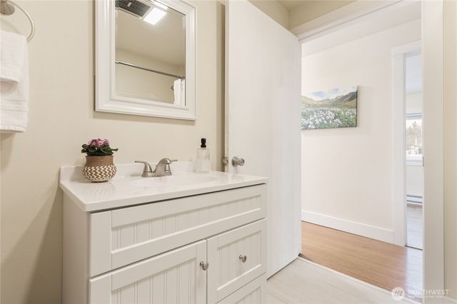 978 Peace Portal Drive, Blaine, WA 98230