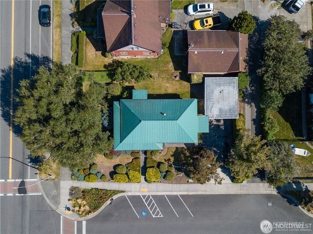 978 Peace Portal Drive, Blaine, WA 98230