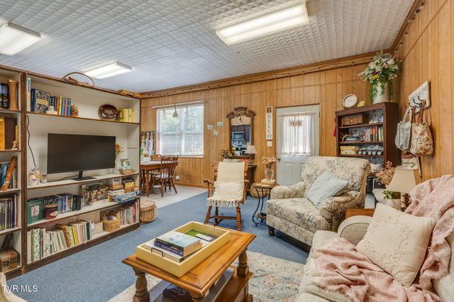 860 Baileyton Road, Greeneville, TN 37745