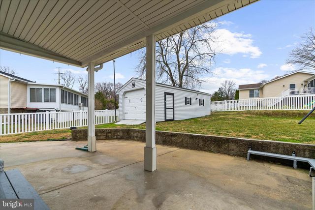 12129 BUTTONWOOD LN, Baltimore, MD 21220