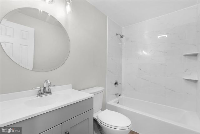 12129 BUTTONWOOD LN, Baltimore, MD 21220