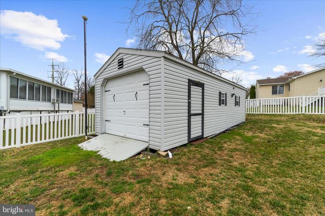 12129 BUTTONWOOD LN, Baltimore, MD 21220