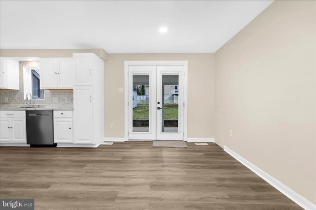 12129 BUTTONWOOD LN, Baltimore, MD 21220