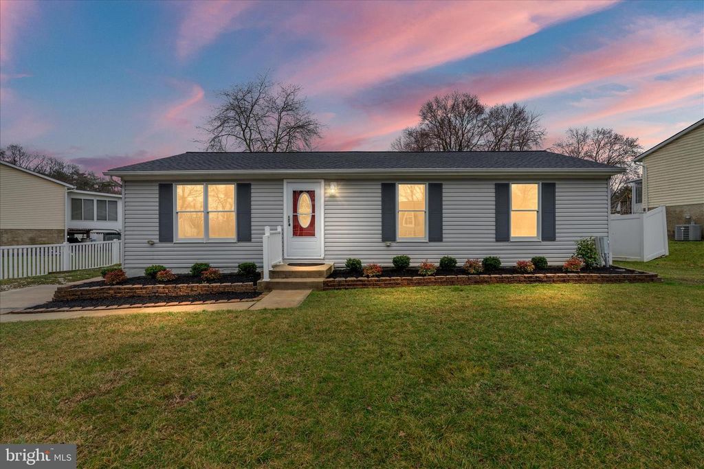 12129 BUTTONWOOD LN, Baltimore, MD 21220