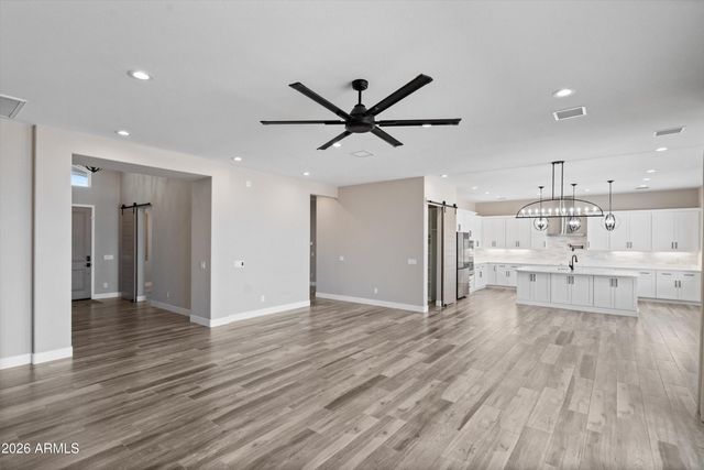 10136 W HATFIELD Road, Peoria, AZ 85383