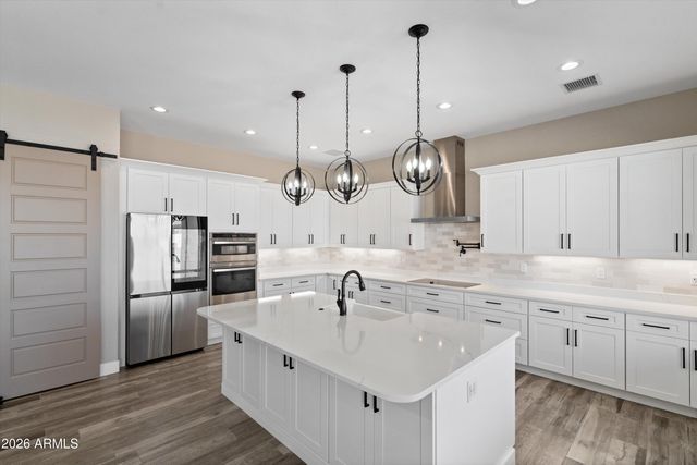 10136 W HATFIELD Road, Peoria, AZ 85383