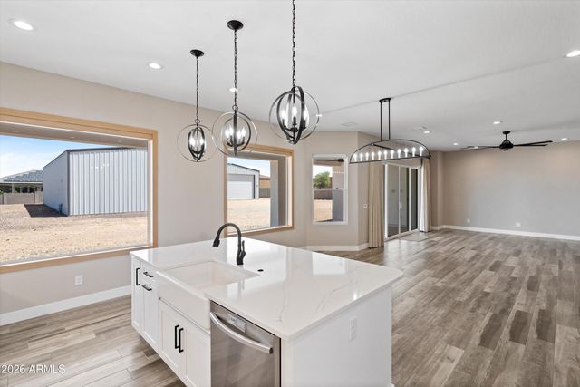 10136 W HATFIELD Road, Peoria, AZ 85383
