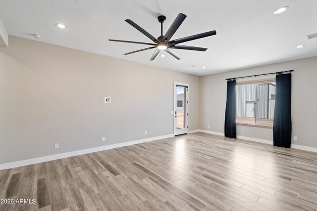 10136 W HATFIELD Road, Peoria, AZ 85383
