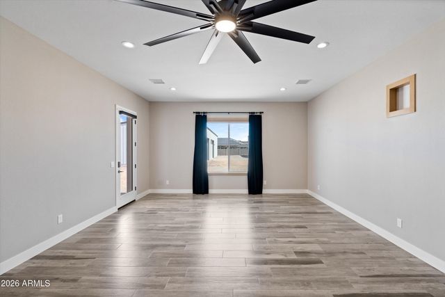10136 W HATFIELD Road, Peoria, AZ 85383