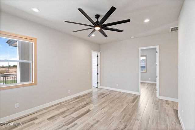 10136 W HATFIELD Road, Peoria, AZ 85383