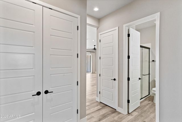 10136 W HATFIELD Road, Peoria, AZ 85383