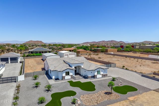 10136 W HATFIELD Road, Peoria, AZ 85383