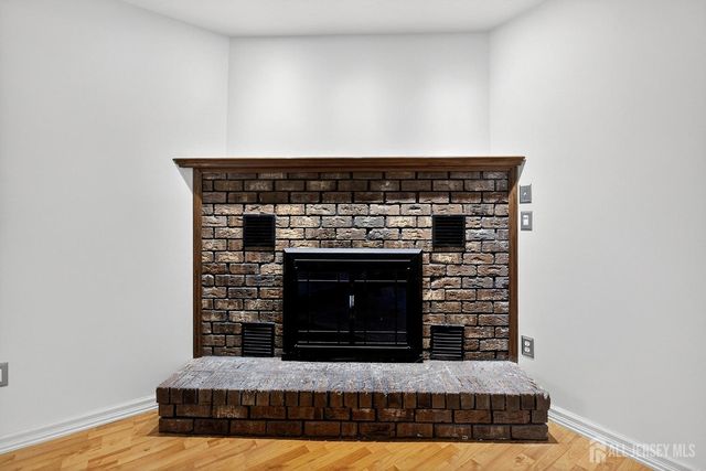 8 Marc Drive, South Brunswick, NJ 08810