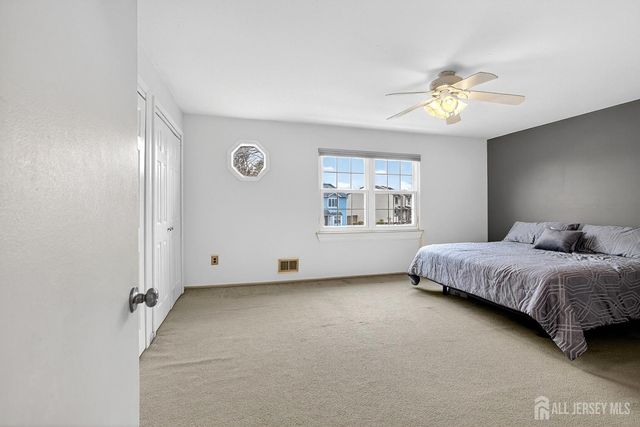 8 Marc Drive, South Brunswick, NJ 08810