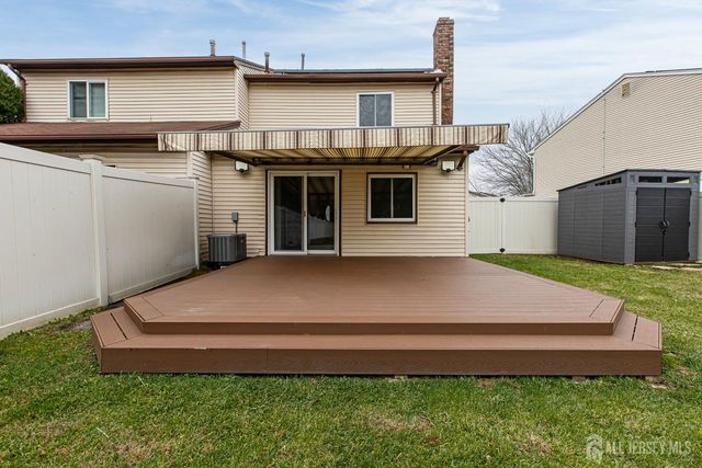 8 Marc Drive, South Brunswick, NJ 08810