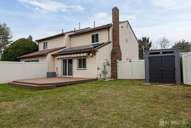 8 Marc Drive, South Brunswick, NJ 08810