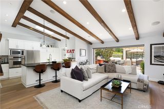 527 Seaward Road, Corona Del Mar, CA 92625