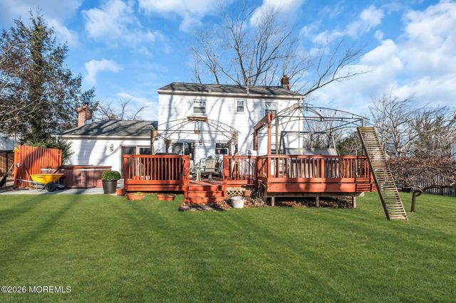 13 Dunbarton Road, Jackson, NJ 08527