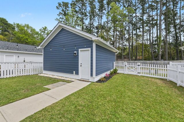 205 Angelica Avenue, Summerville, SC 29483
