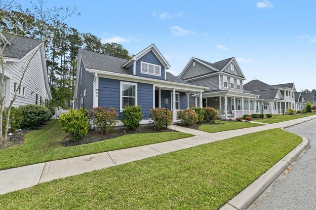 205 Angelica Avenue, Summerville, SC 29483