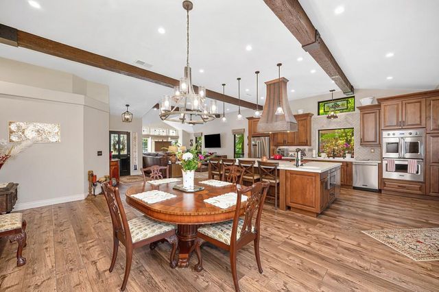 104 Whelan Ct, Folsom, CA 95630